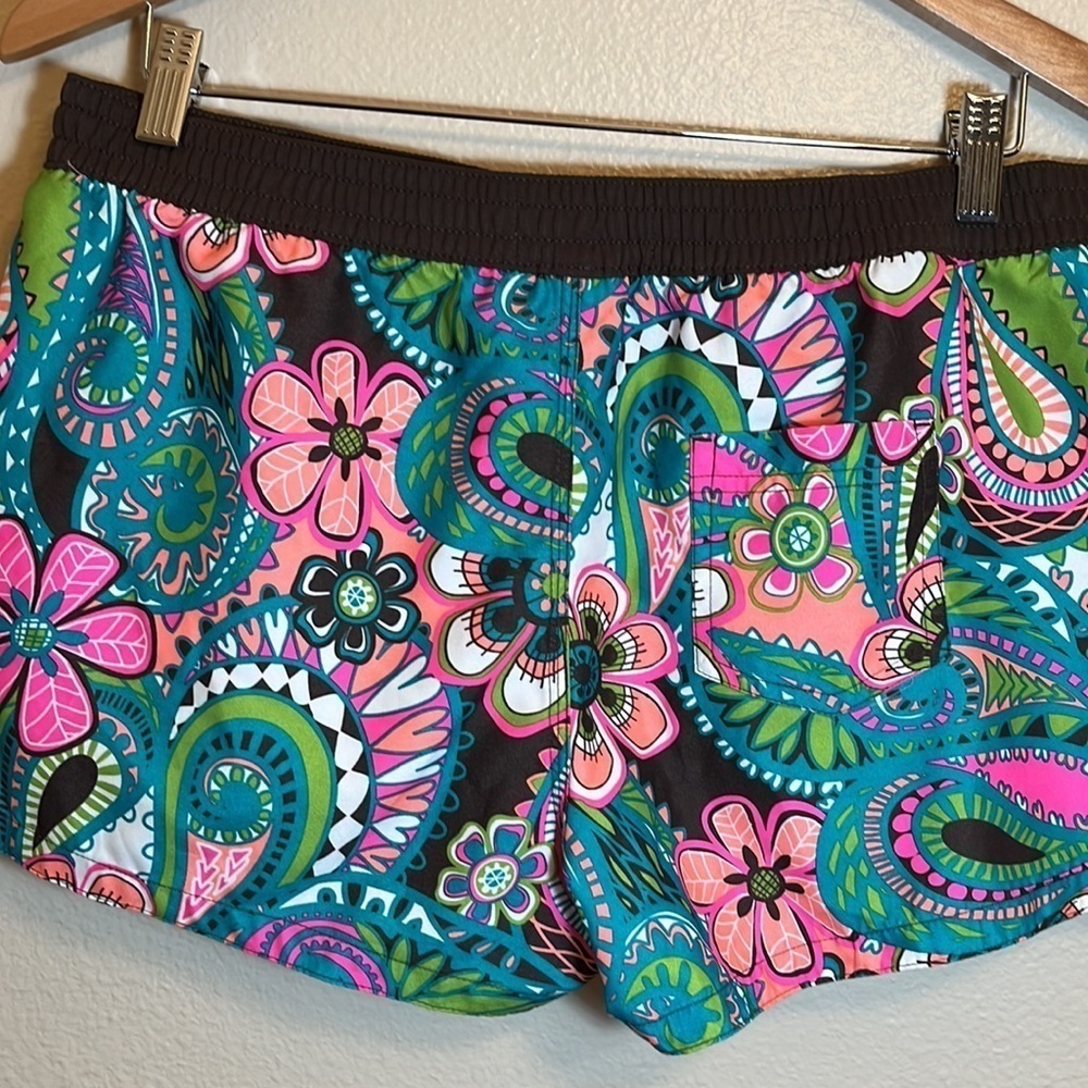 OLD Navy Floral Paisley Shorts - Picture 10 of 13
